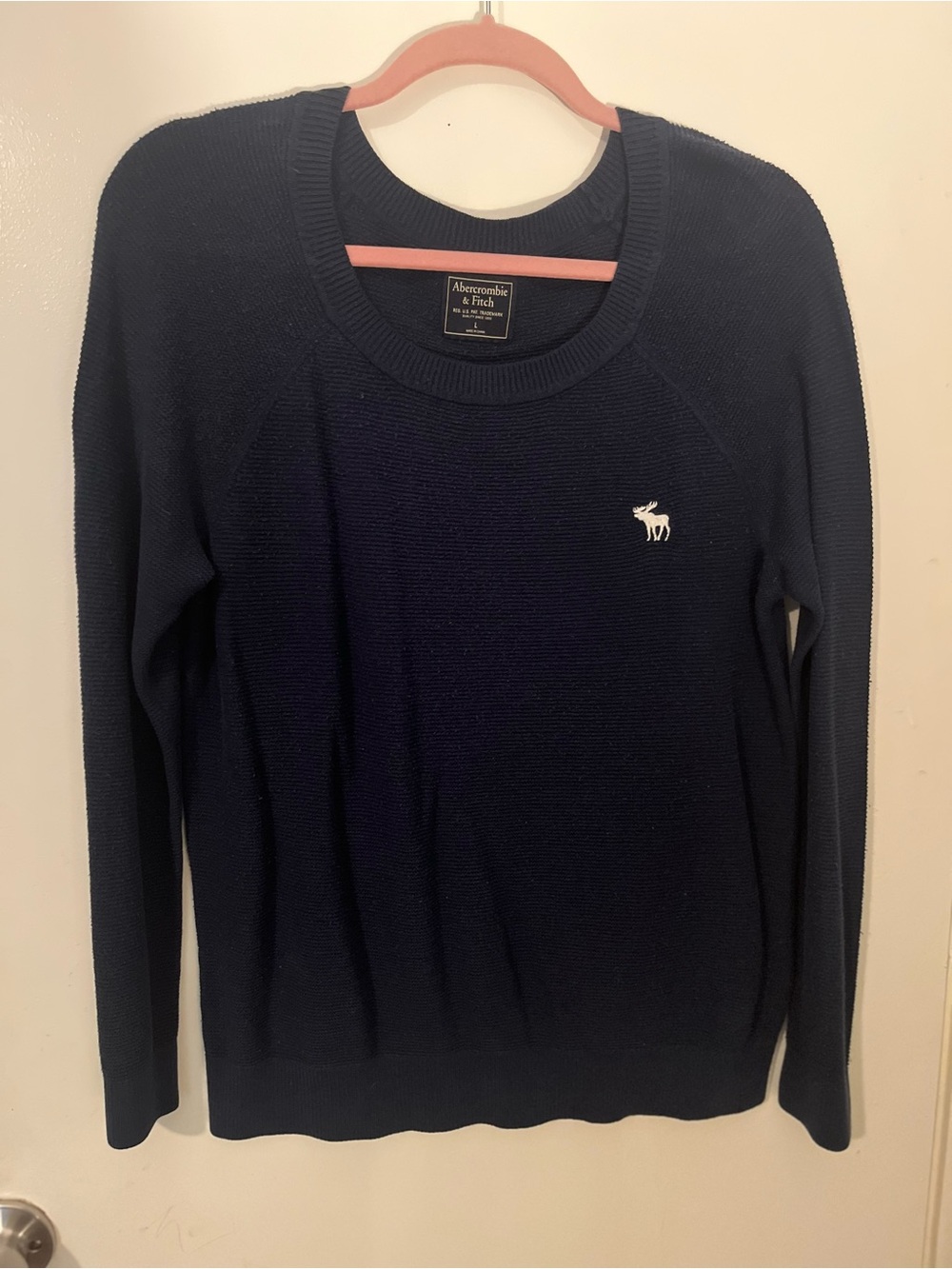 Abercrombie & Fitch Crewneck Sweater Women’s Large Navy Blue